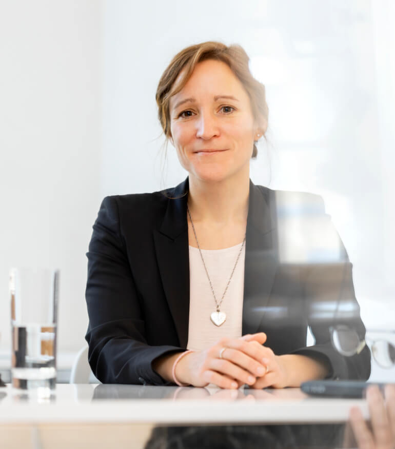 Selina Fastrich, MLaw, Anwältin